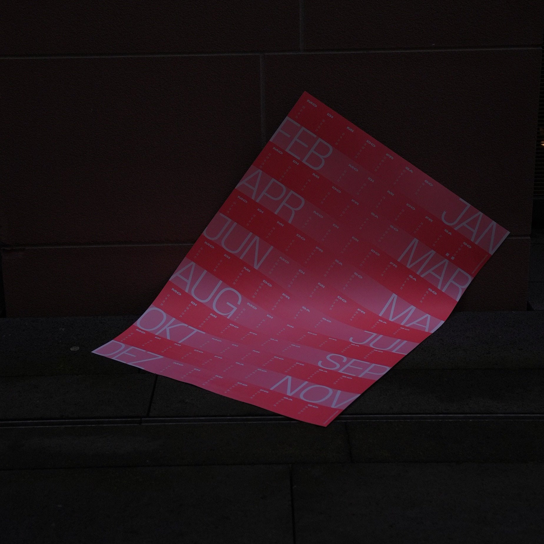 Design-Wandkalender 2026 Neon