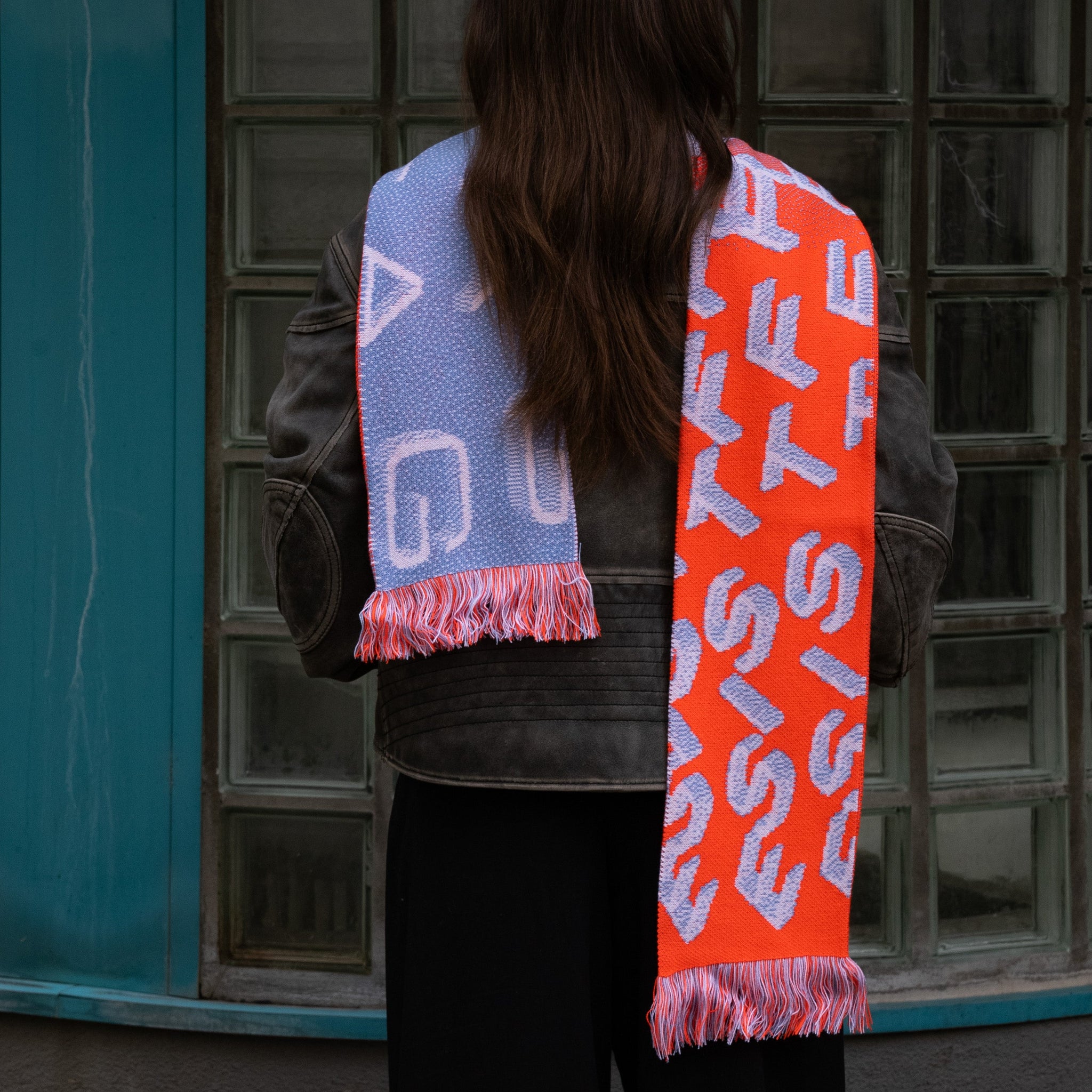 esistfreitag-Schal Blue Edition