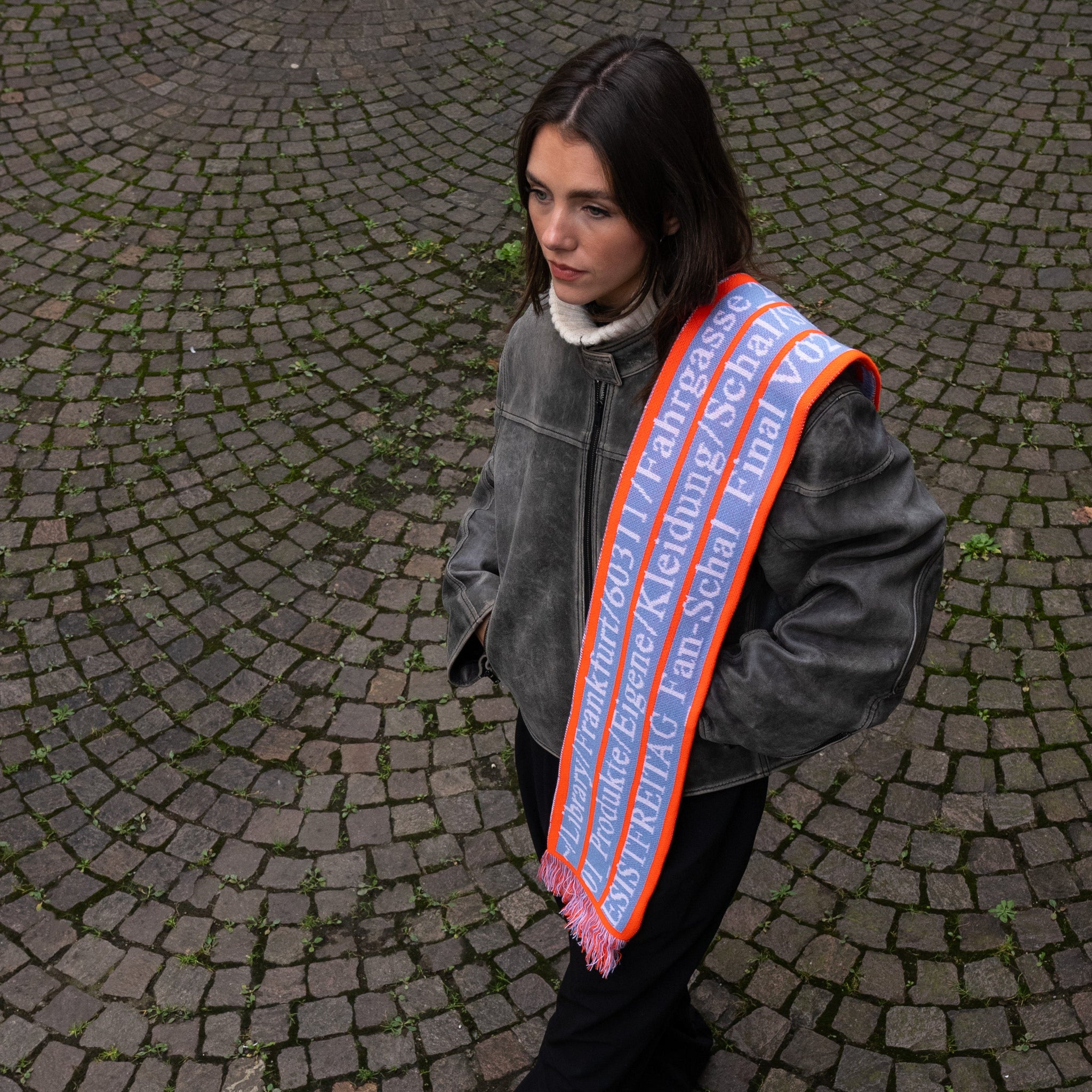 esistfreitag-Schal Blue Edition