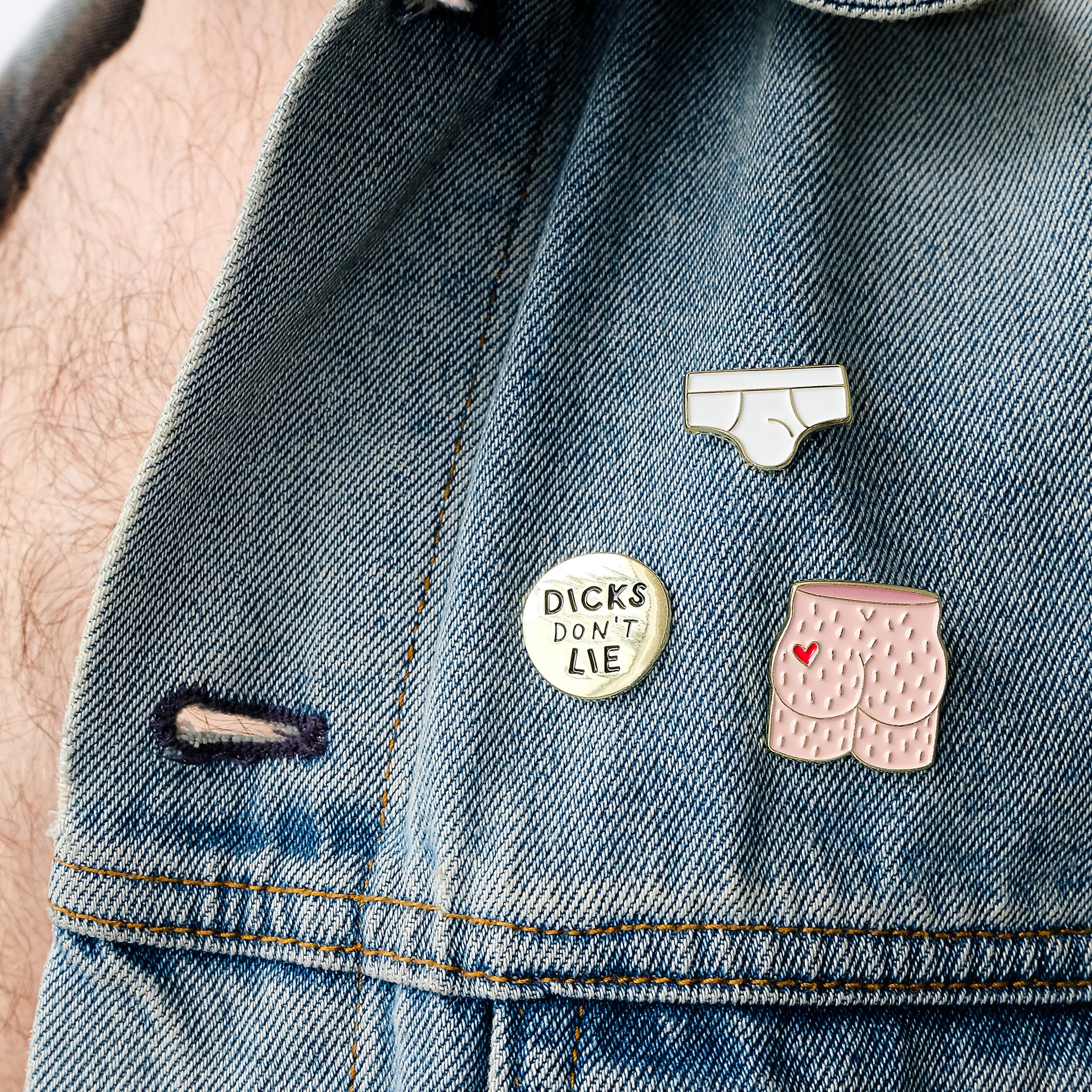 Dicks Don't Lie Arty Farty - Pin